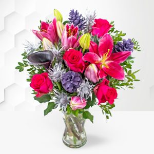 Blitzen - Christmas Flowers - Christmas Flower Delivery - Christmas Flowers By Post - Christmas Bouquets
