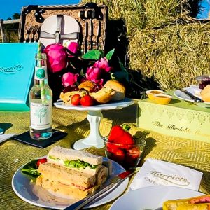 Harriet's Afternoon Tea Hamper - Gifts For Her - Afternoon Tea For Two People To Enjoy At Home, Crafted By Skilled Pastry Chefs