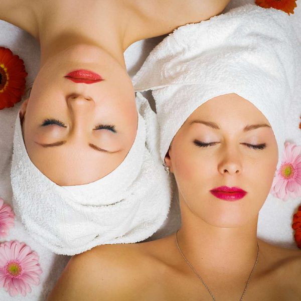 Luxurious Spa Day for Two Gift Experience | 30+ Locations | Spa Treatments, Relaxing Massage & Facial Treatments | Pamper Gifts and Girlfriend Gifts
