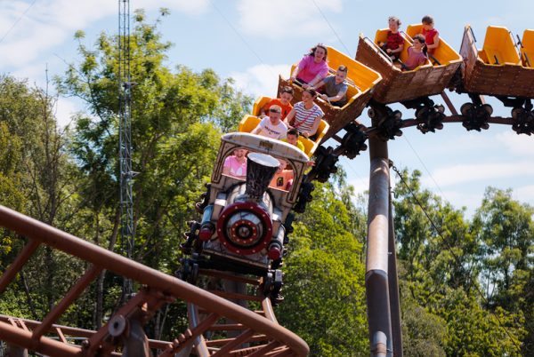 M&D'S Scotland'S Theme Park: Unlimited Rides All Day Wristband For 2-6 People - Perfect Christmas Gift! | Wowcher
