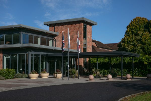 Price Drop: 4* Norton Park Luxury Spa Day: Treatment, Lunch And Prosecco - Valid 7 Days - Great For Gifting! | Wowcher