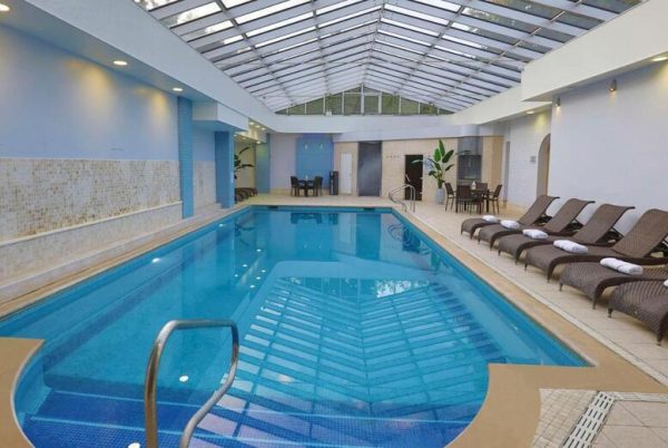 Price Drop: 4* Oxford Belfry Luxury Spa Day: Treatment, Lunch & Prosecco - 2 Treatments Upgrade - Valid 7 Days - Great For Gifting! | Wowcher