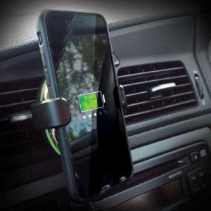 Red5 5W In-Car Smartphone Charger & Holder | Wowcher