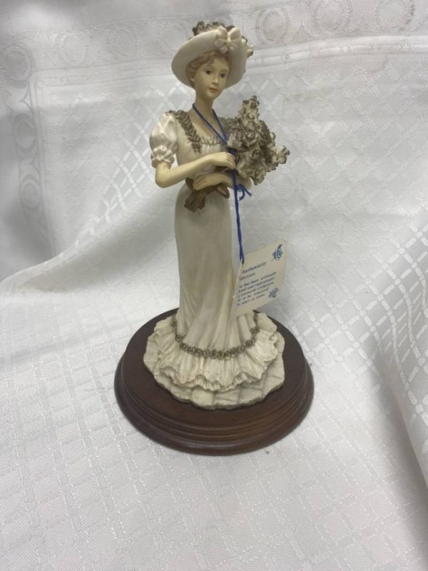 The Leonardo Collection Summer Bouquet Figurine
