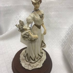 The Leonardo Collection Summer Bouquet Figurine